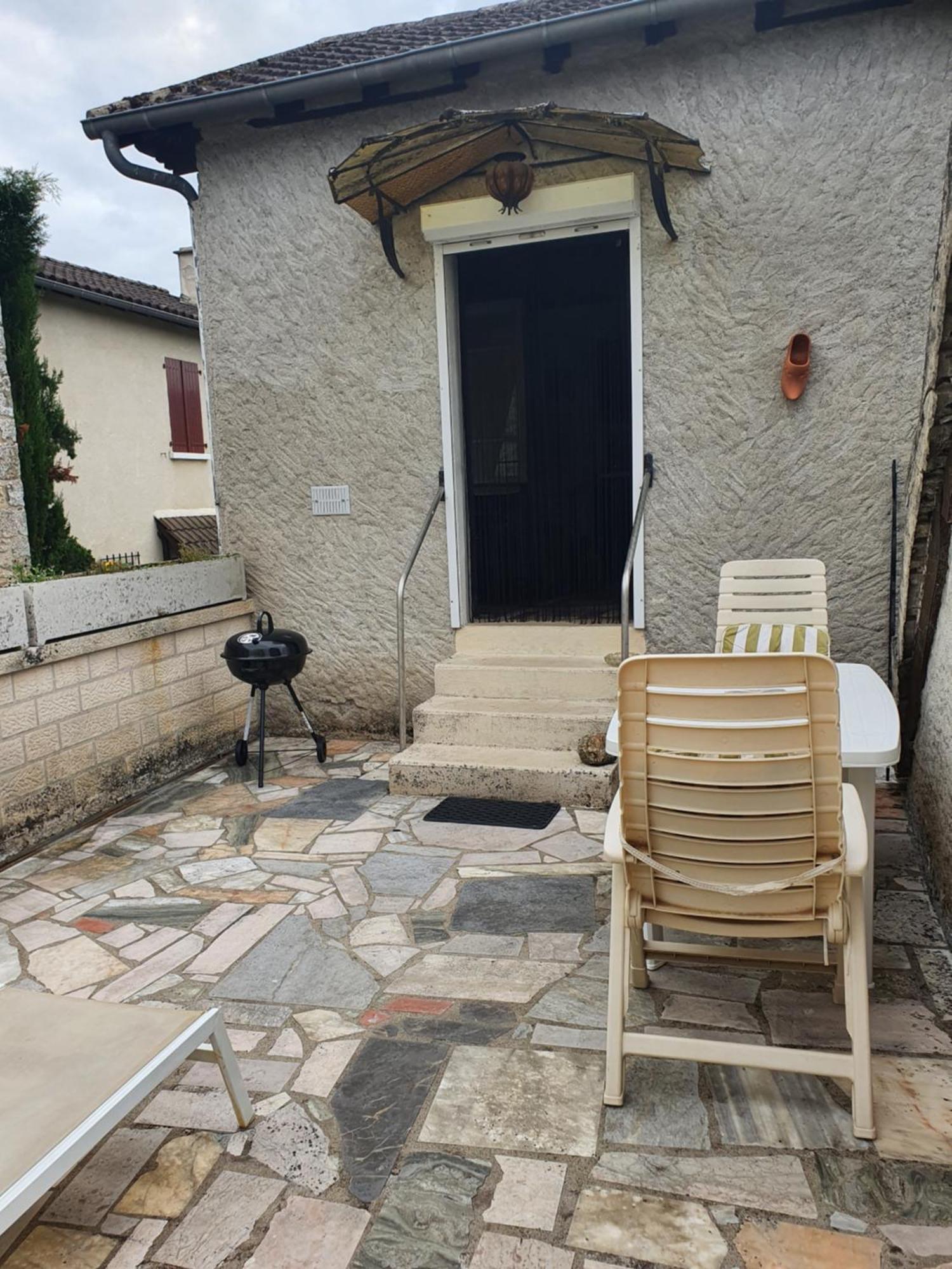 Le Pigeonnier Maison De Caractere Logement 4 Personnes La Maisonnette Renovee Logement 2 Personnes Floirac  Екстер'єр фото